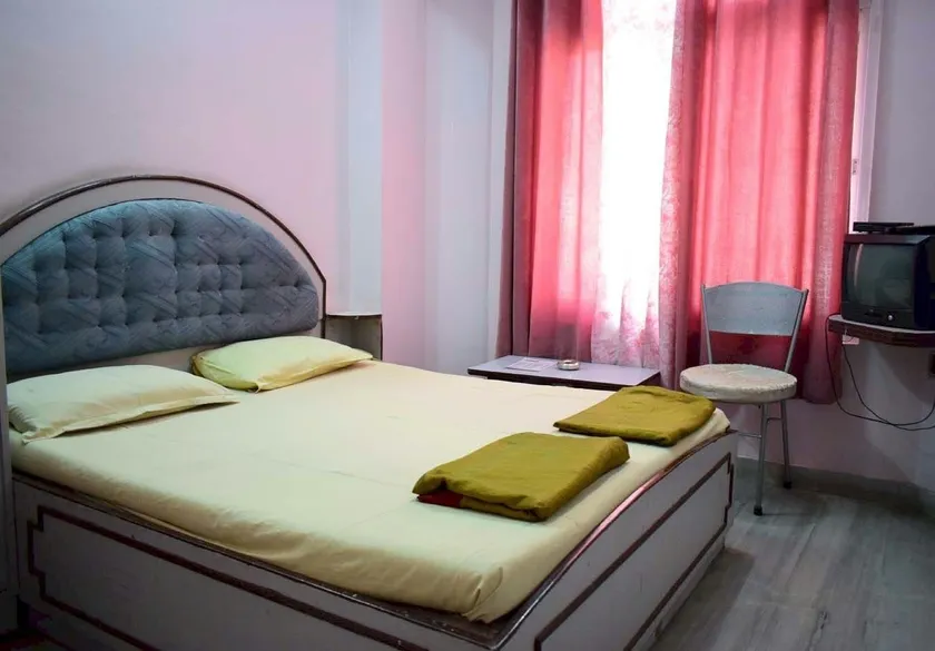Konark Palace hotel - Image 1