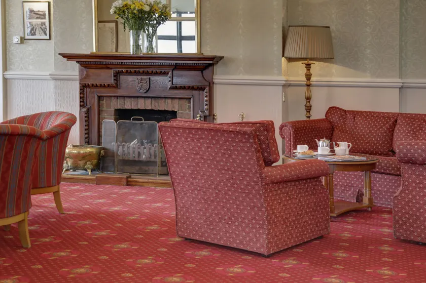 Old Hunstanton Le Strange Arms Hotel - Hall