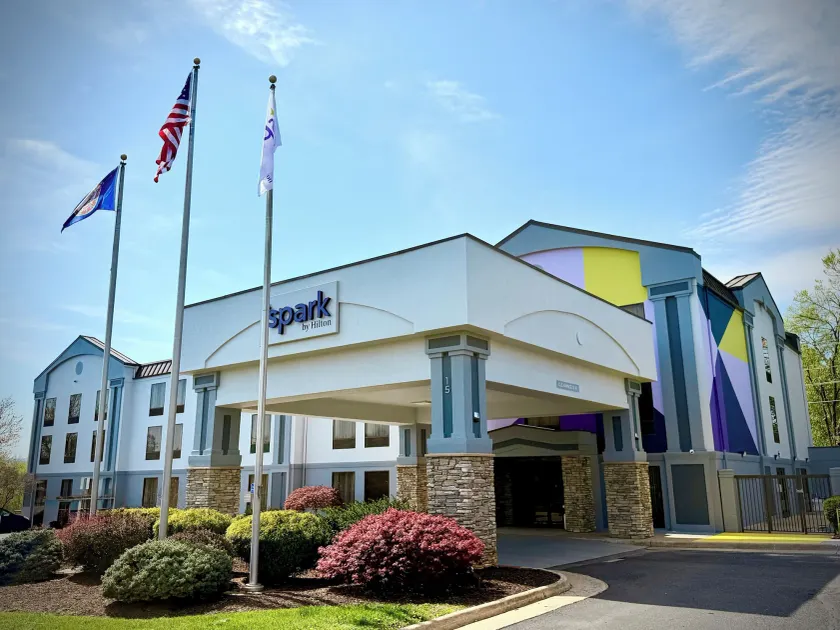 Spark by Hilton Waynesboro - Image 1