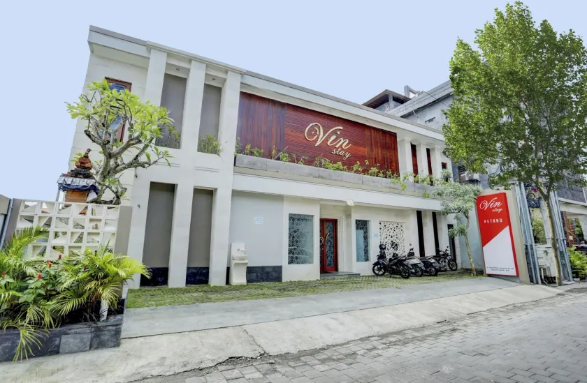 Cove Vin Stay Petanu - Image 1