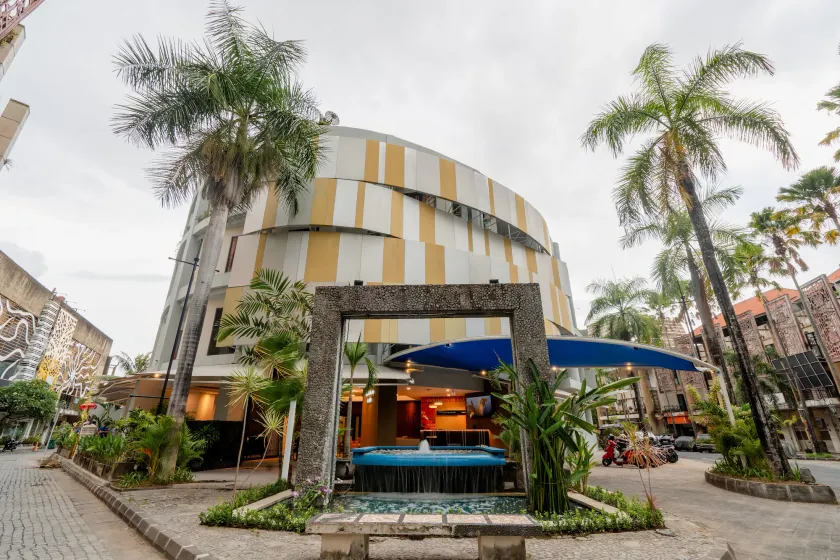 Everyday Hotel Kuta Central - Image 1