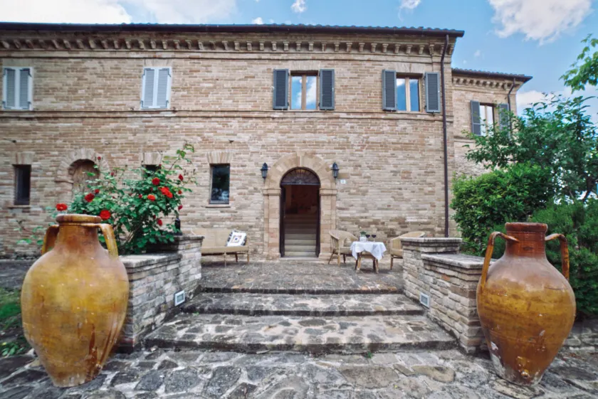 Borgo Acque Romane - Image 1