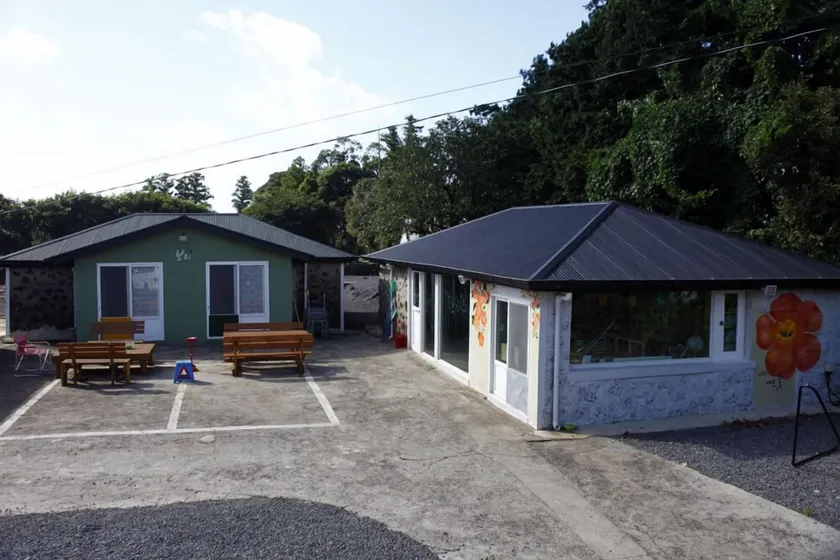 Bori Guesthouse - Hostel - Image 1