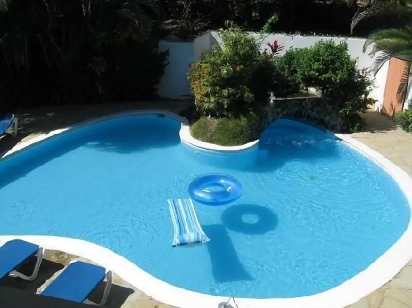 Casa Blanca Hotel - Image 1