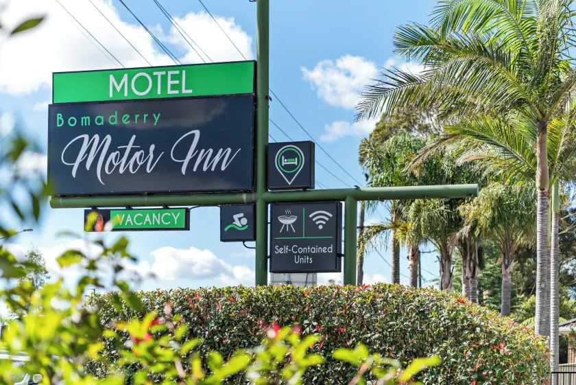 Bomaderry Motor Inn - Image 1