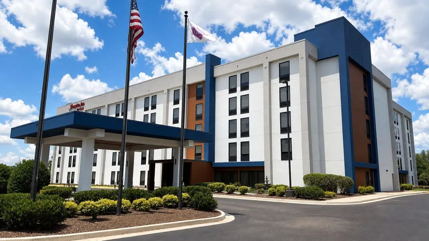Hampton Inn Rock Hill - Image 1
