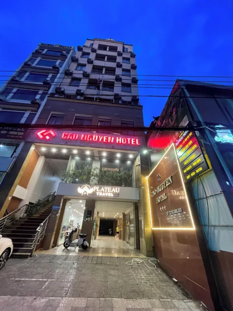 Cao Nguyen Hotel - Tours & Motorbikes Rental - Plateau Travel - Image 1