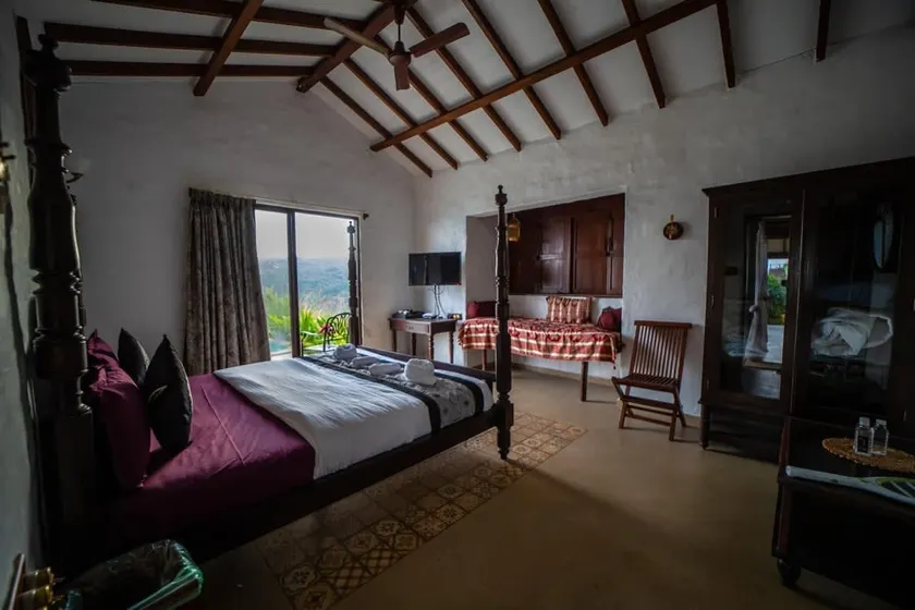 Shambhalah Resort - Living area