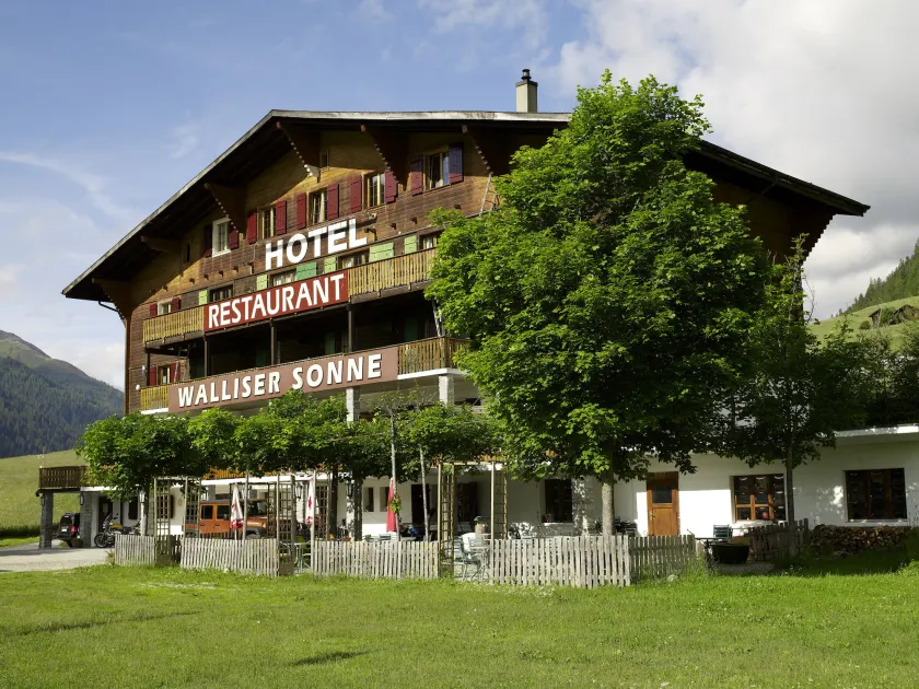 Hotel Restaurant Walliser Sonne - Image 1