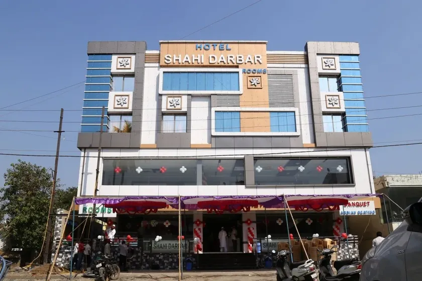 Hotel Shahi Darbar - Image 1
