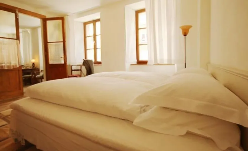 Boutique-Hotel Guesthouse Le Locle - Image 1