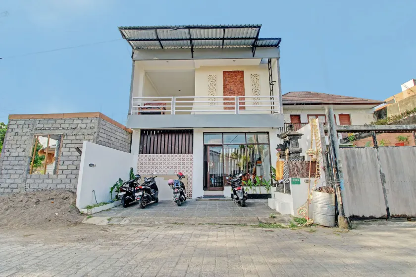 Collection O 93004 Double D Guest House - Image 1