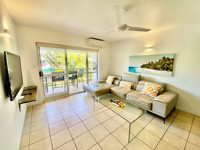 Reef Gateway Apartments - Image 1