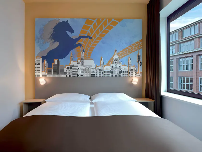 B&B Hotel Hannover-City - Image 1