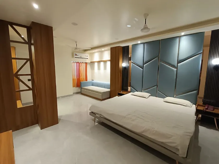 Hotel utkarsh - Image 1