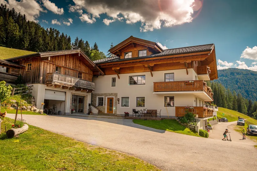 Erblehenhof - Image 1