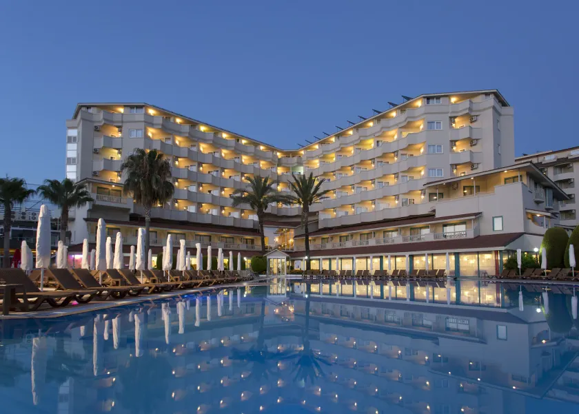Febeach Hotel - All Inclusive - Image 1