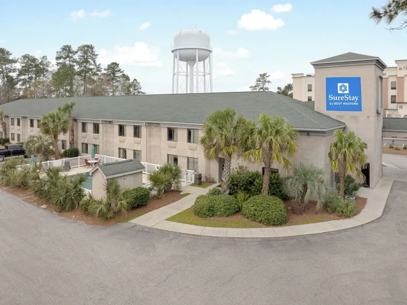 SureStay by Best Western Summerville Flowertown - Image 1