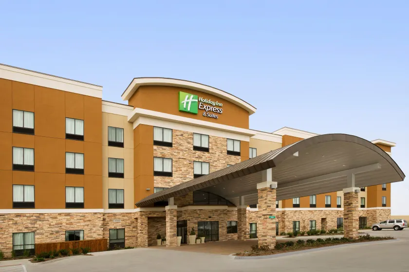 Holiday Inn Express Hotel & Suites Waco South by IHG - Image 1