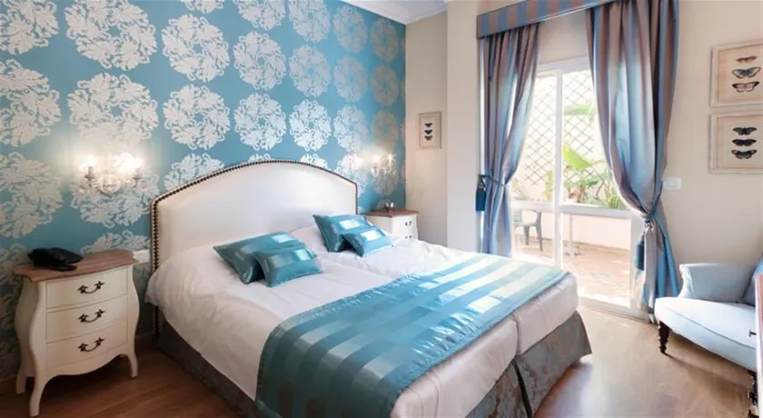 Hotel Central Boutique - Image 1