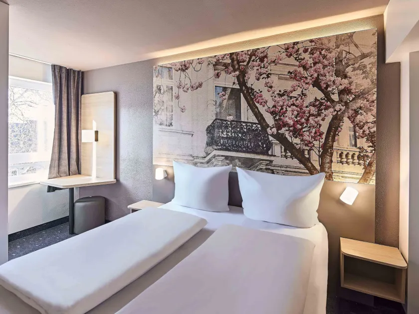 B&B Hotel Bonn-City - Image 1