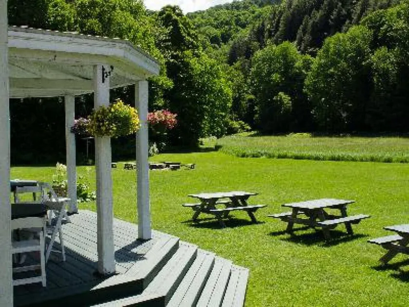 Lareau Farm Inn - Image 1