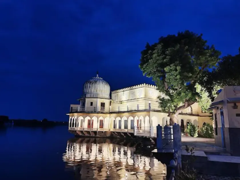Phool Mahal Palace - Image 1