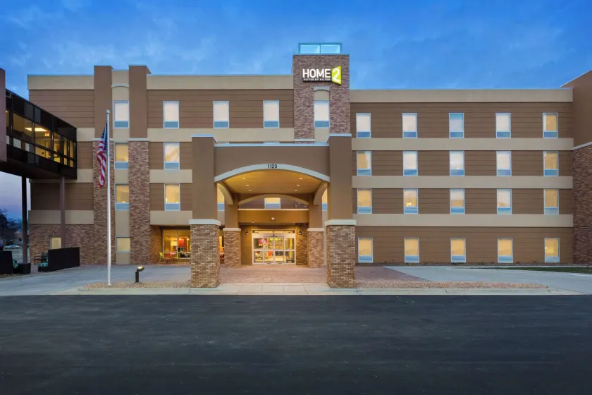 Home2 Suites By Hilton Sioux Falls/Sanford Medical Center - Image 1