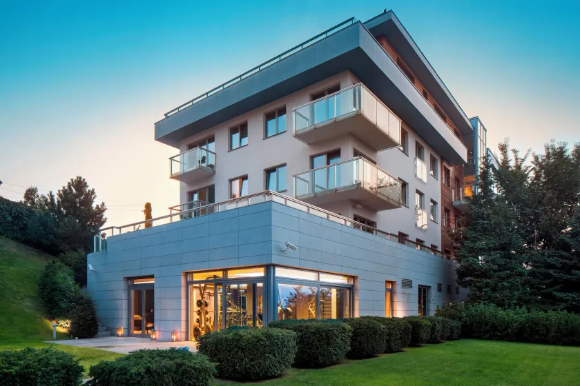 Sea Premium Aparthotel - Image 1