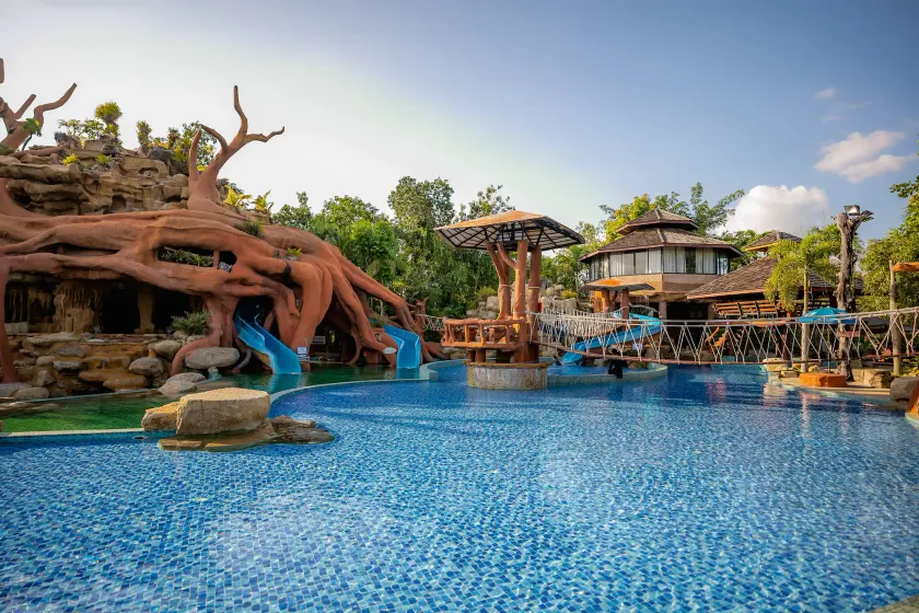 Tamnanpar Resort - Image 1