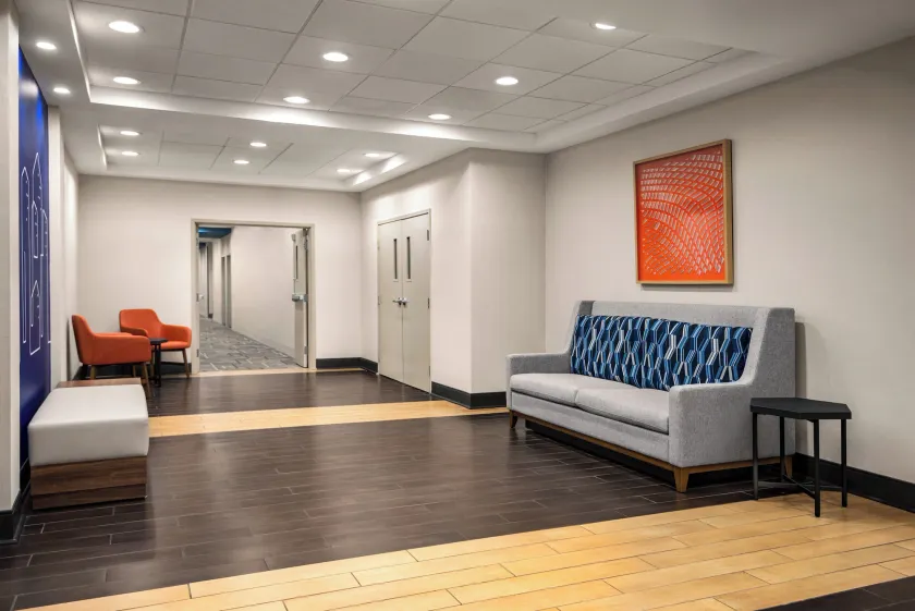 Holiday Inn Express Hotel & Suites McDonough by IHG - Hall