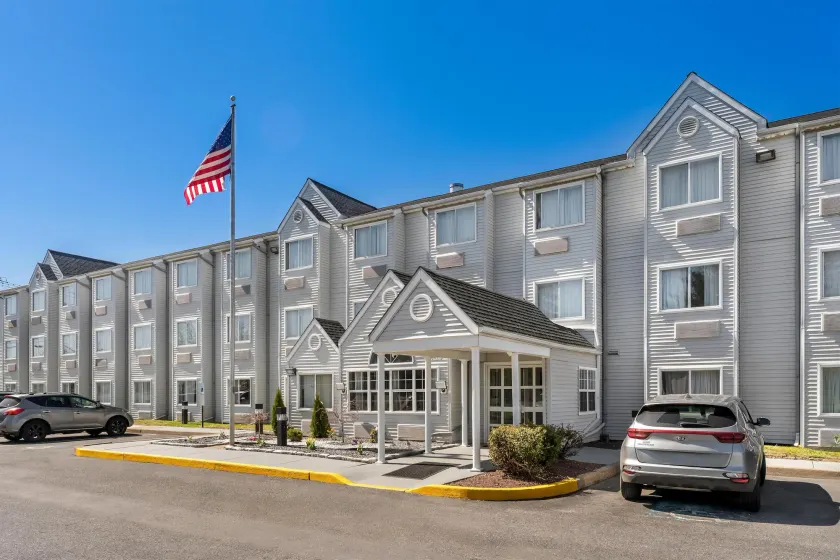 Knights Inn Allentown - Image 1