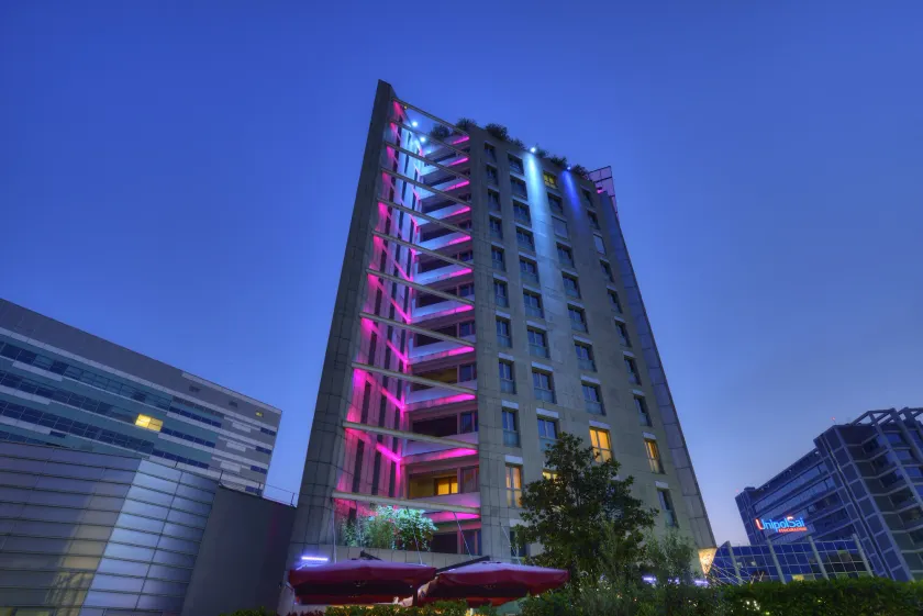 UNA Hotels The One Milano Hotel & Residence - Image 1