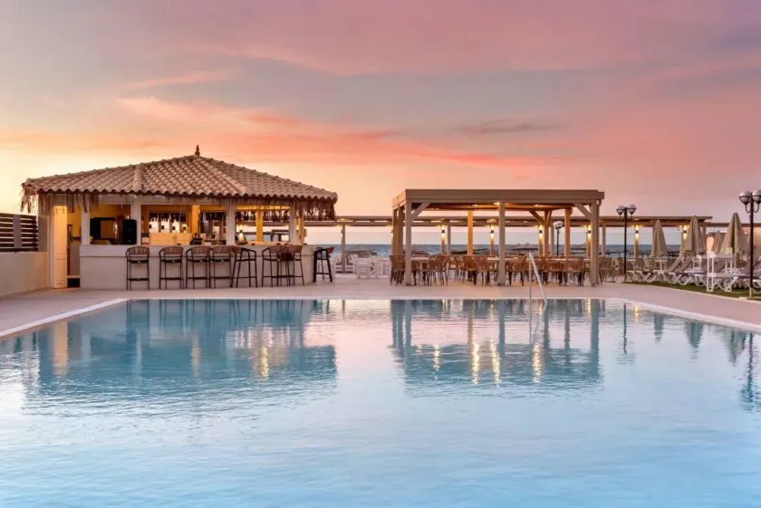 Zeus Hotels Neptuno Beach - Image 1