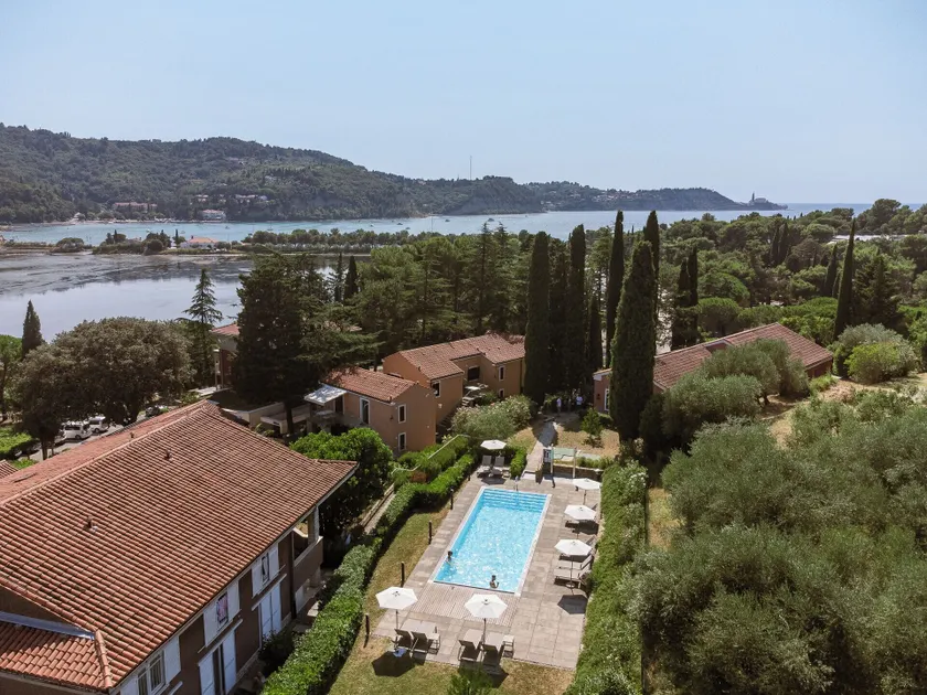 Hotel Laguna Deluxe - Terme Krka - Image 1