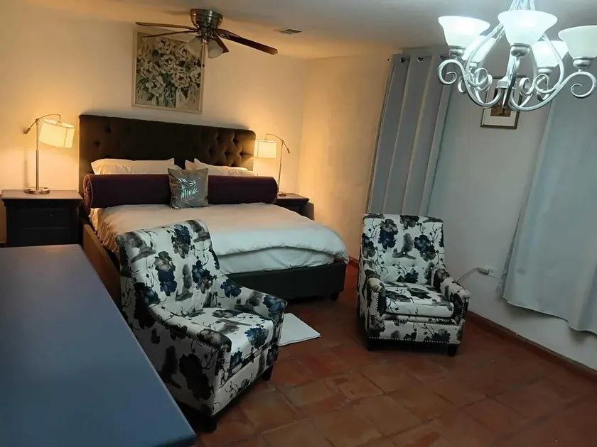 Via Alejandro  - Habitación