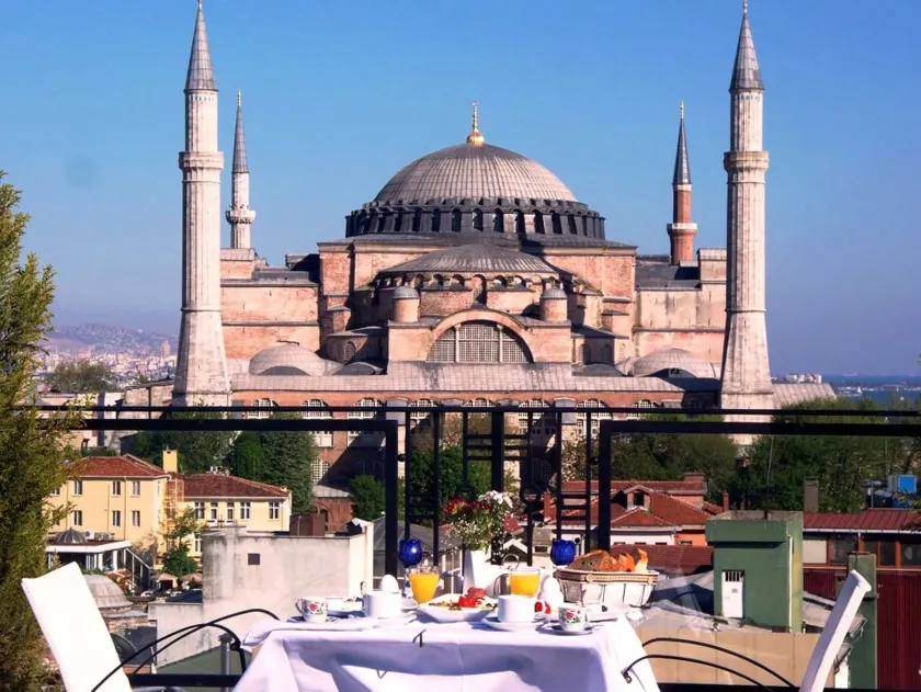 Agora Life Hotel - Special Class - Image 1