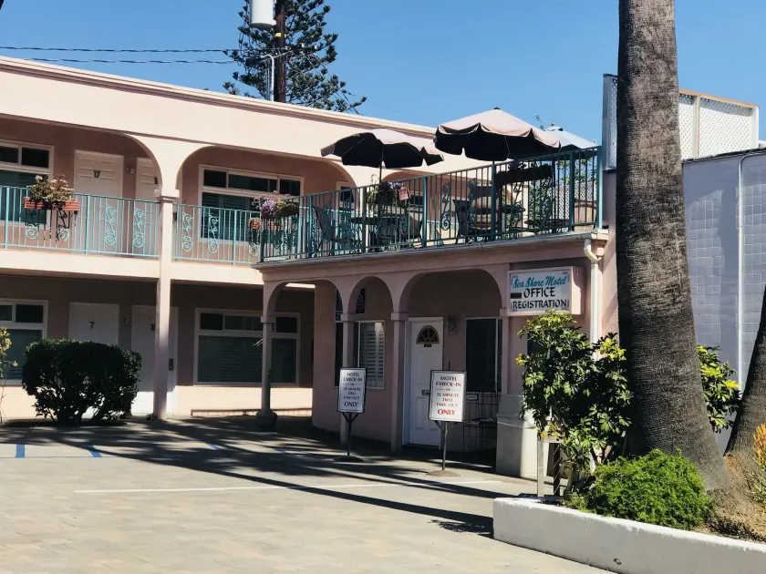 Sea Shore Motel - Image 1