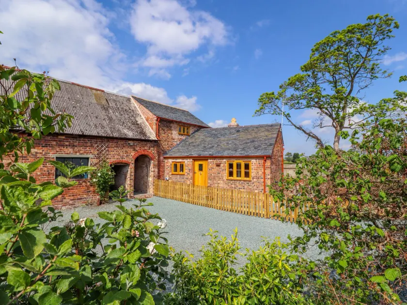The Tractor Shed - Image 1