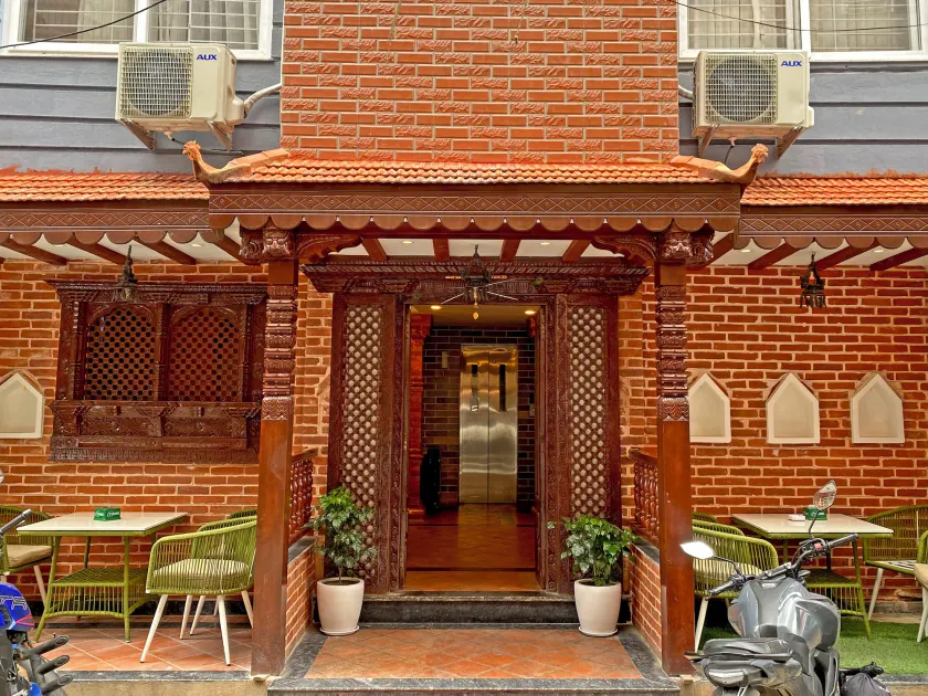 Hotel Malati - Image 1