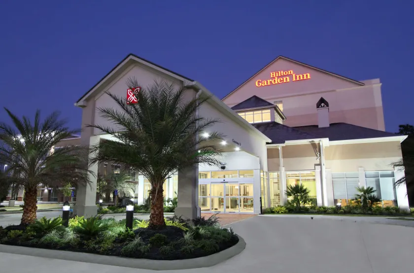 Hilton Garden Inn Covington - Image 1