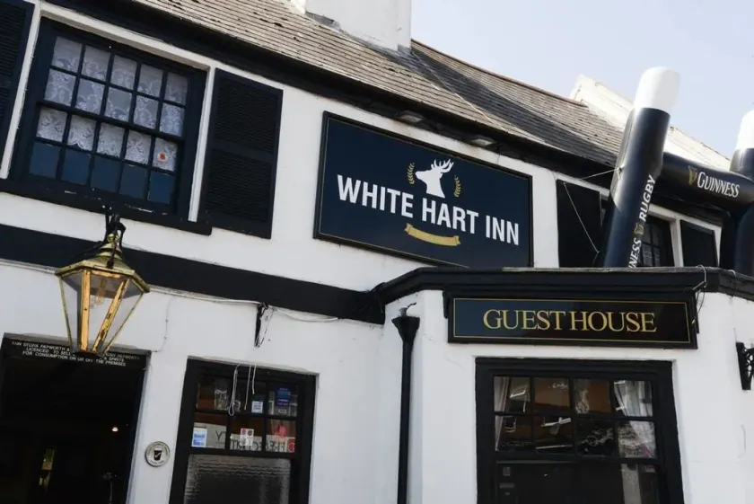 The White Hart Inn - Image 1