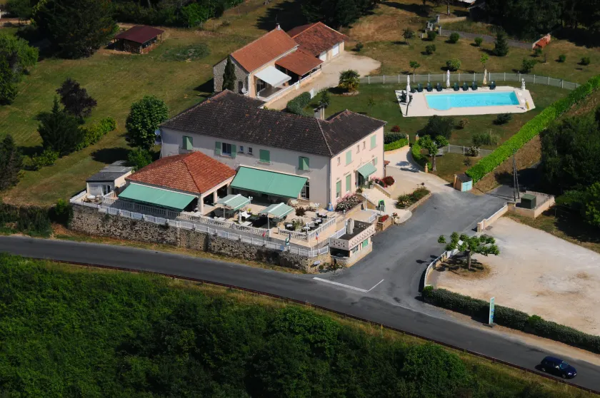 LOGIS HÔTEL RESTAURANT SPA Les BALCONS DE L'ESPERANCE - Image 1