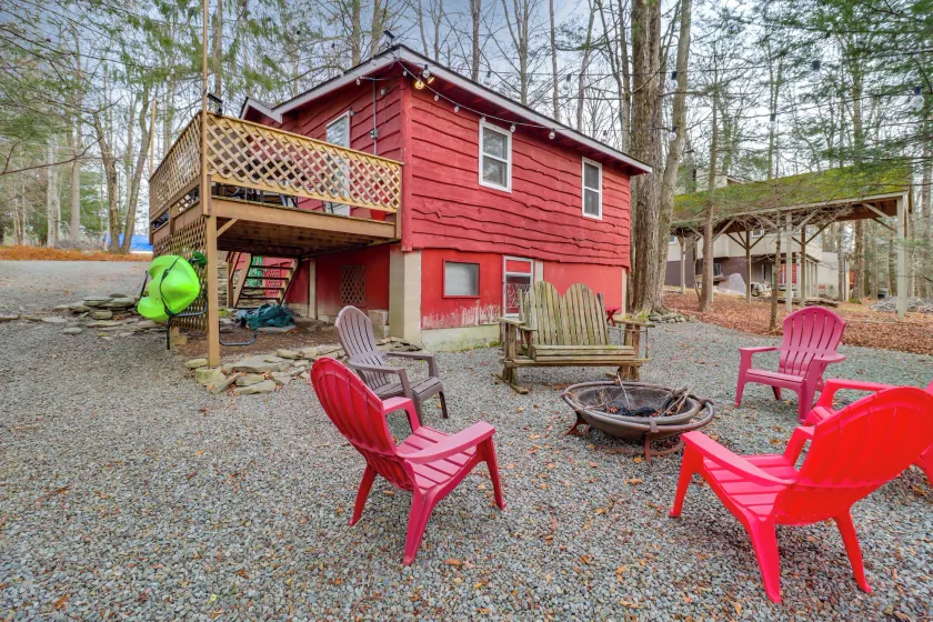 Cozy Lake Wallenpaupack Cabin w/ Community Perks - Image 1