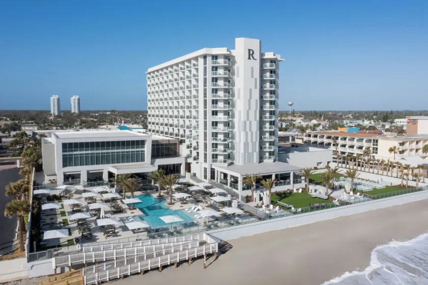 Renaissance Daytona Beach Oceanfront Hotel - Image 1