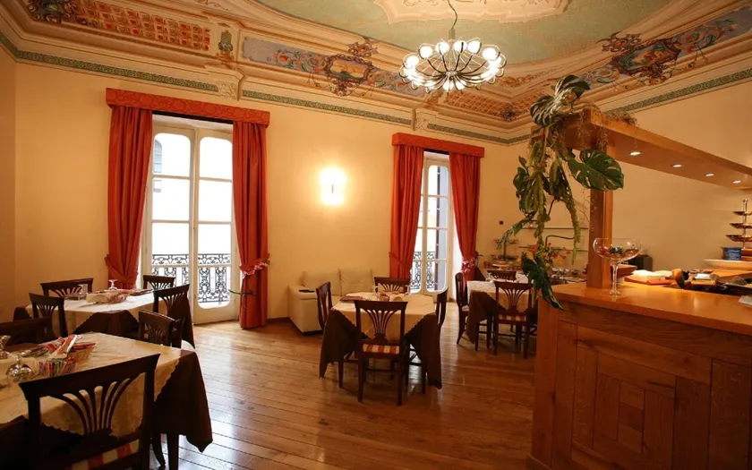 Hotel Medici - Image 1