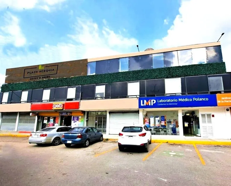 A30 Plaza Acequia Suite Black Plus   - Image 1