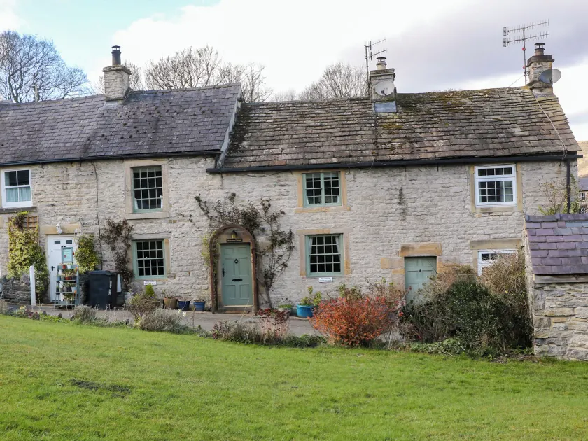 Buttercup Cottage - Image 1