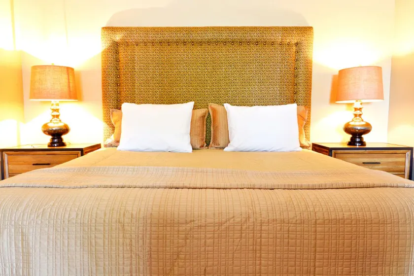 Blue Lakes Inn & Extended Stay - Image 1