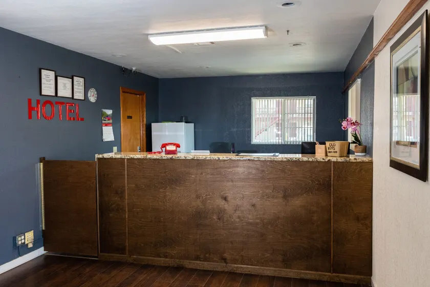 Nendels Inn & Suites Dodge City Airport - Réception